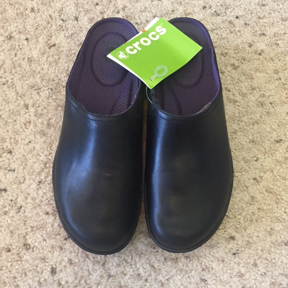 Crocs Cobbler 2.0 Leather Clog - W9.5 - NWT!!!